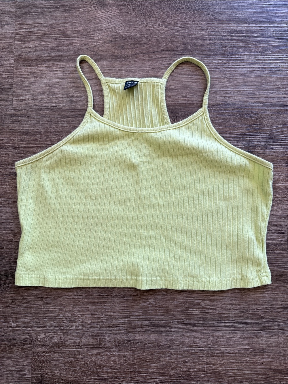 🔥 3 Ribbed Cropped Cami Tops - Picture 4 of 4